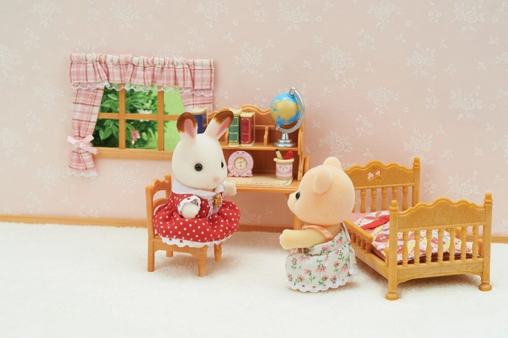 Sylvanian Family – Children’s Bedroom Set - Image 3