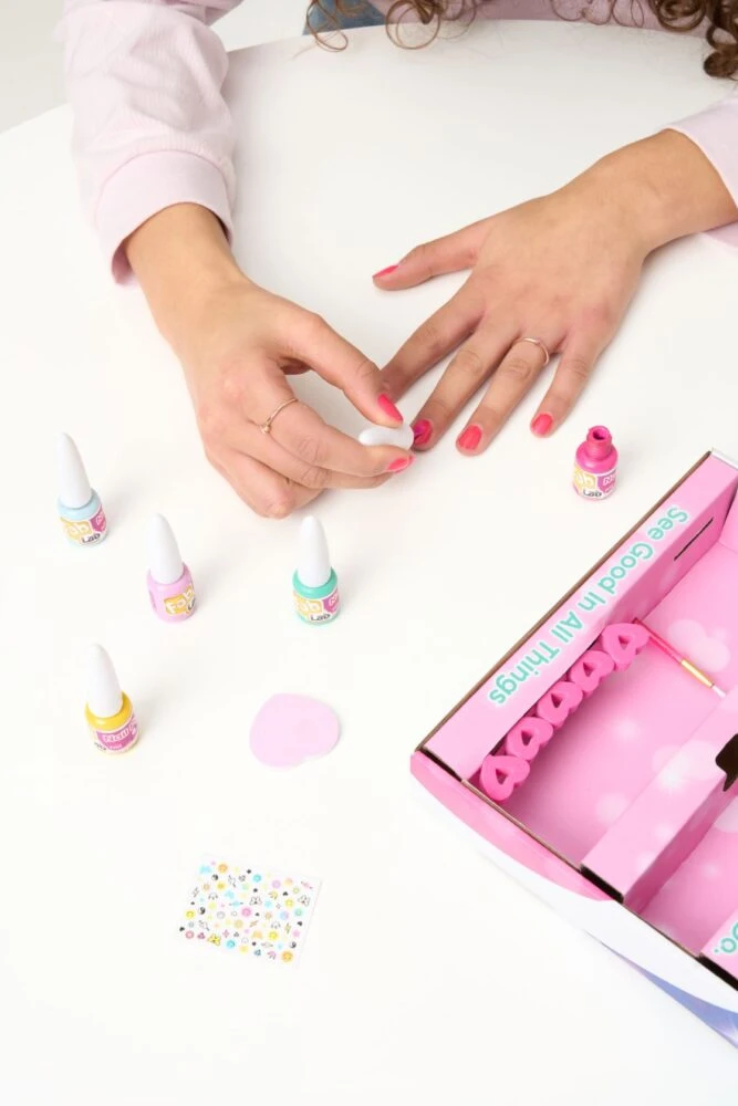 FABLAB Nail Art - Image 3