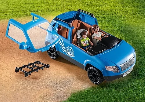 Playmobil – Caravan With Car - Image 7