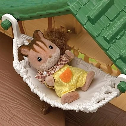 Sylvanian Families- Lakeside Lodge - Image 4