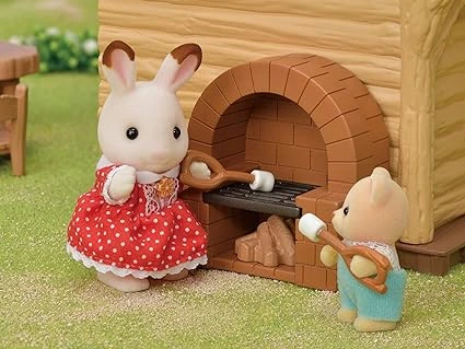 Sylvanian Families- Lakeside Lodge - Image 6