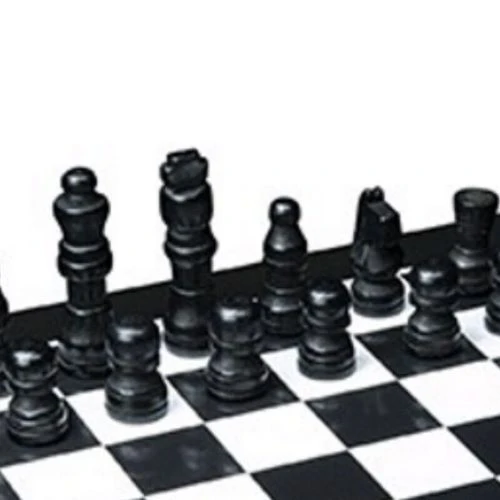 Games Hub Wooden Chess Set - Image 3